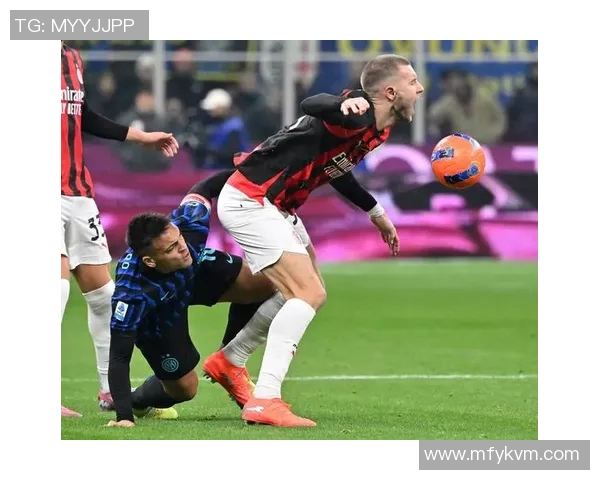 意甲震撼！AC米兰逆转国际米兰，夺得意甲冠军！