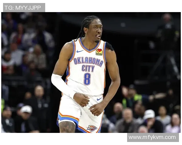 雄鹿队前锋因伤缺席数场比赛：球队如何应对核心缺阵？